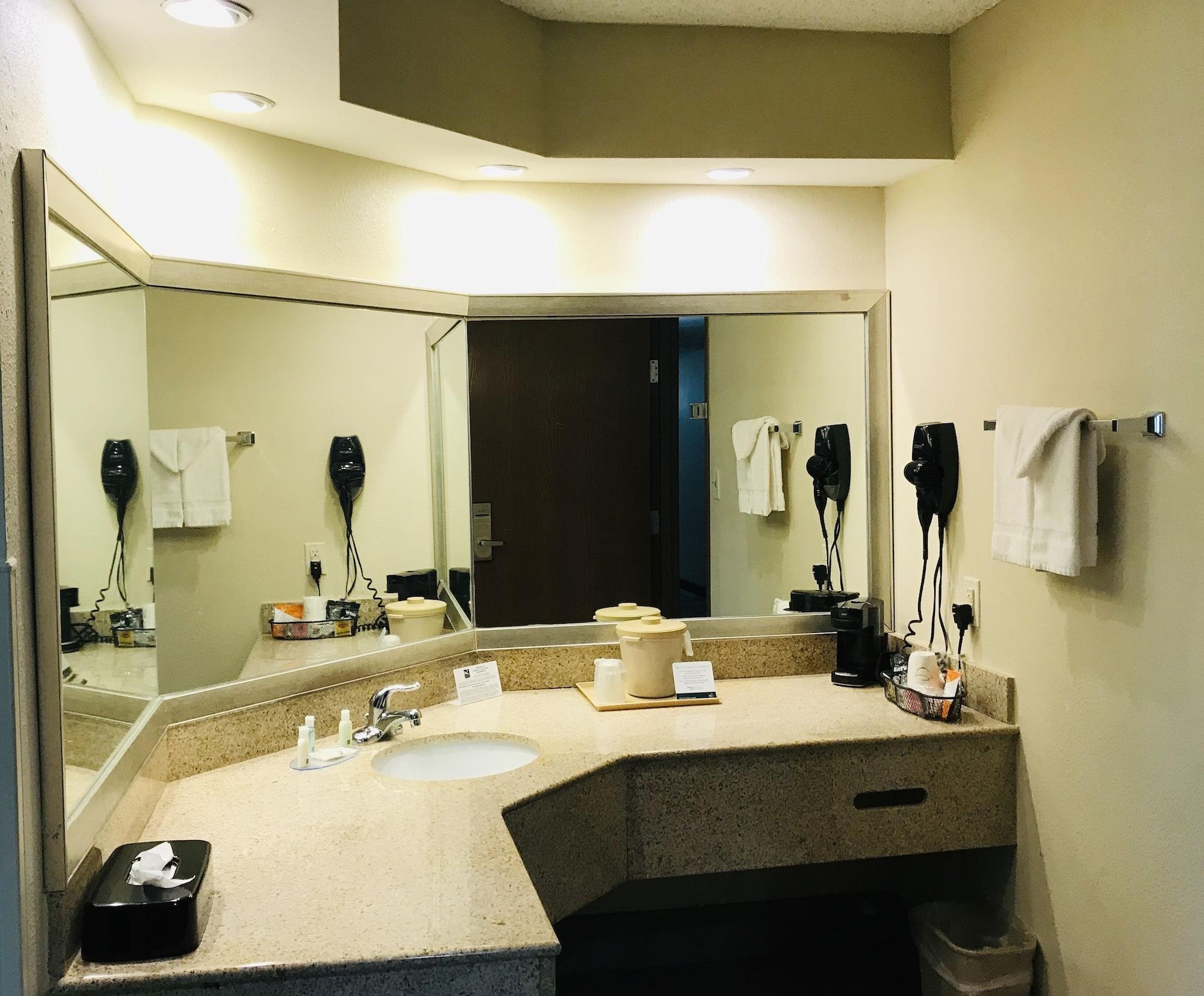 Quality Inn & Suites West Monroe Extérieur photo
