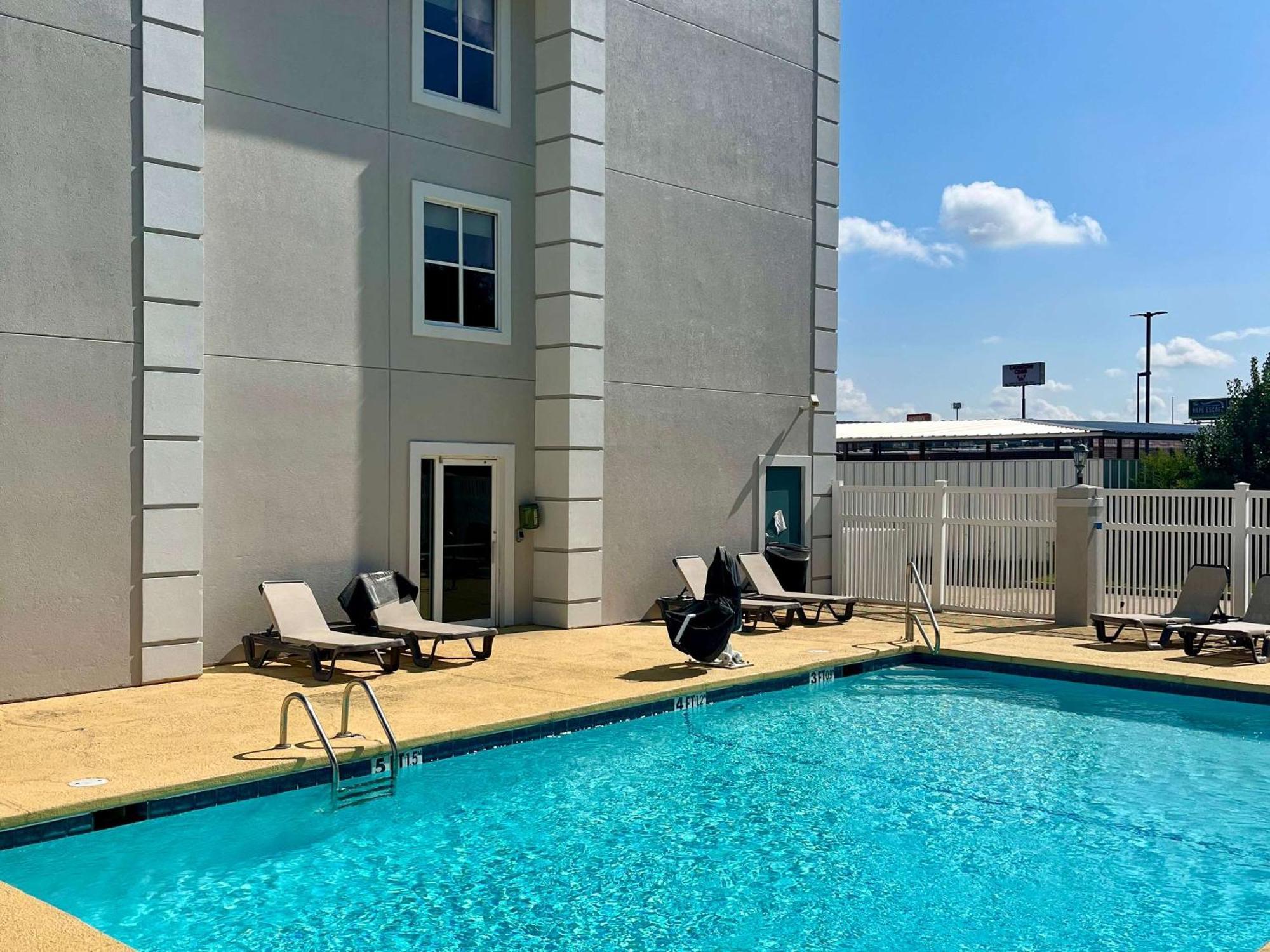 Quality Inn & Suites West Monroe Extérieur photo